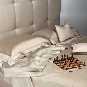 Quagliotti_Smeraldo cotton chess beige styling