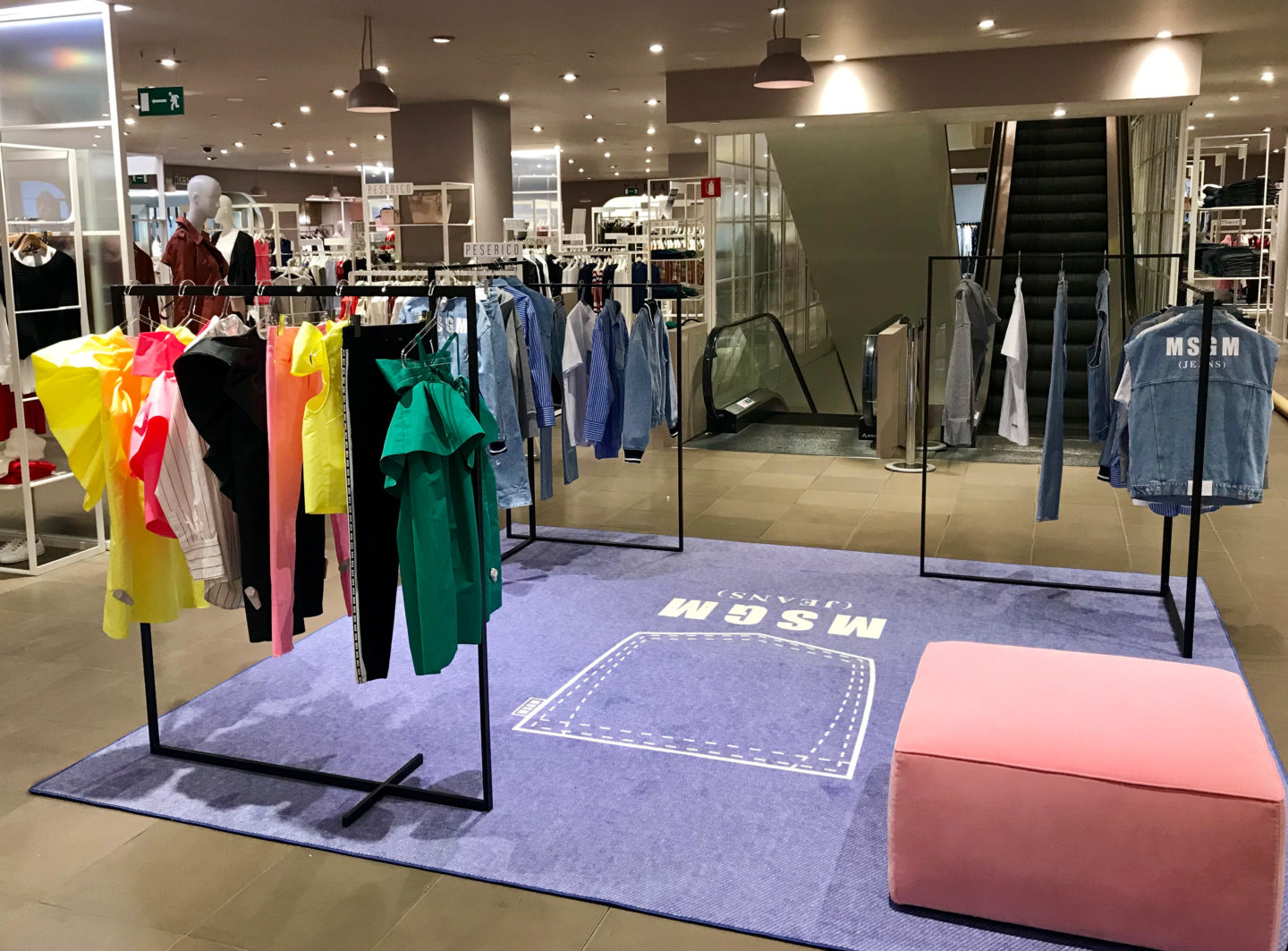 MSGM pop up rinascente jeans rug milano