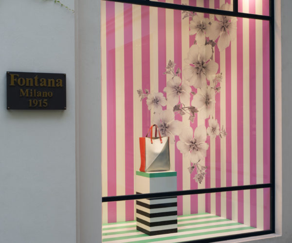 Fontana Milano 1915 bag, stripes and flowers window display